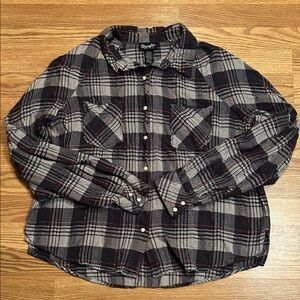 Wrangler Retro Gray and Red Plaid Shirt